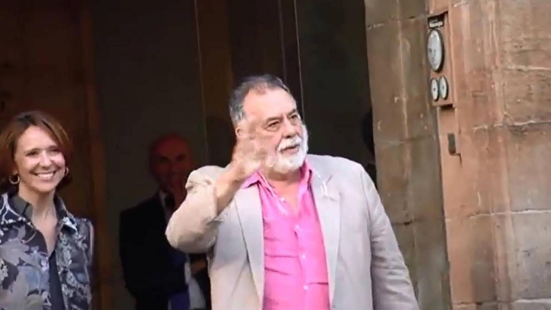 Oviedo recibe con gaitas a Francis Ford Coppola