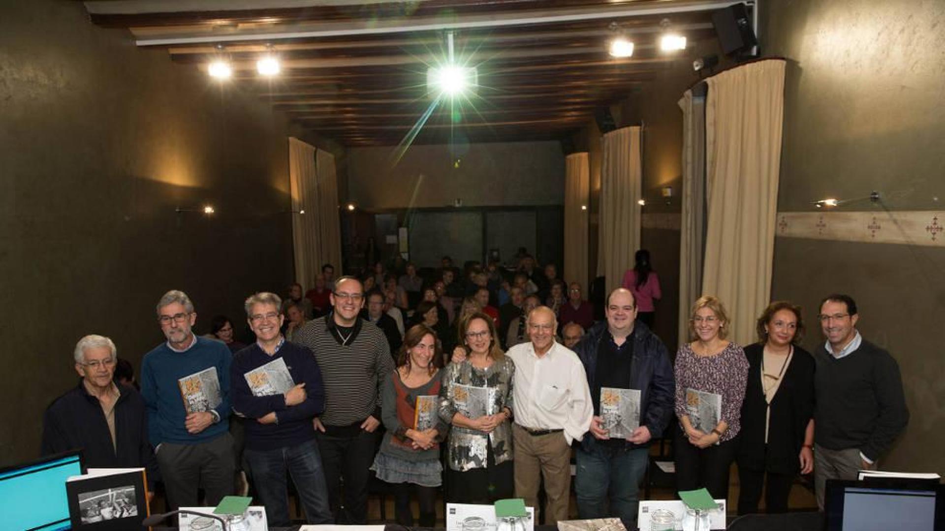 Cuarenta años de fotografías de Tudela en un libro