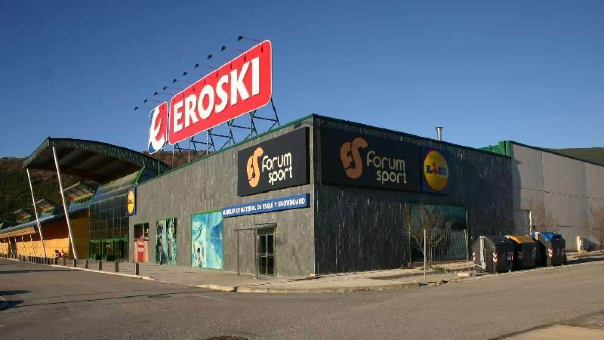 ​Eroski vende 36 hipermercados a Carrefour por 205 millones