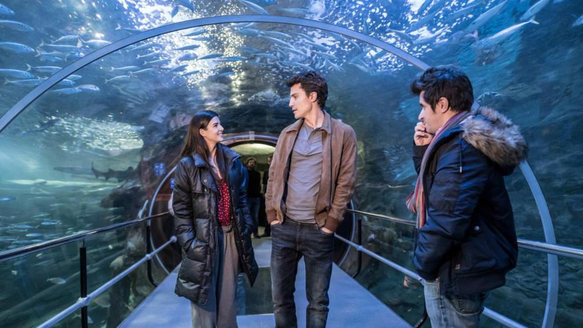Clara Lago y Álex González cierran el rodaje de 'Órbita 9'