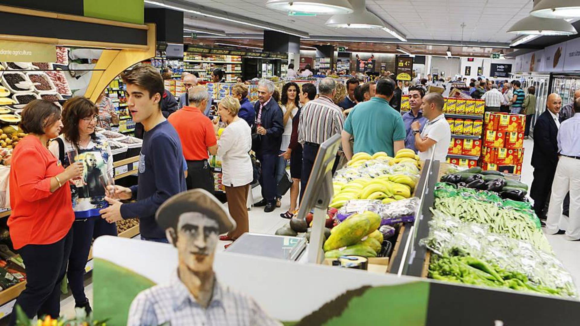 BM abre en los Cines Iturrama su mayor supermercado de Pamplona