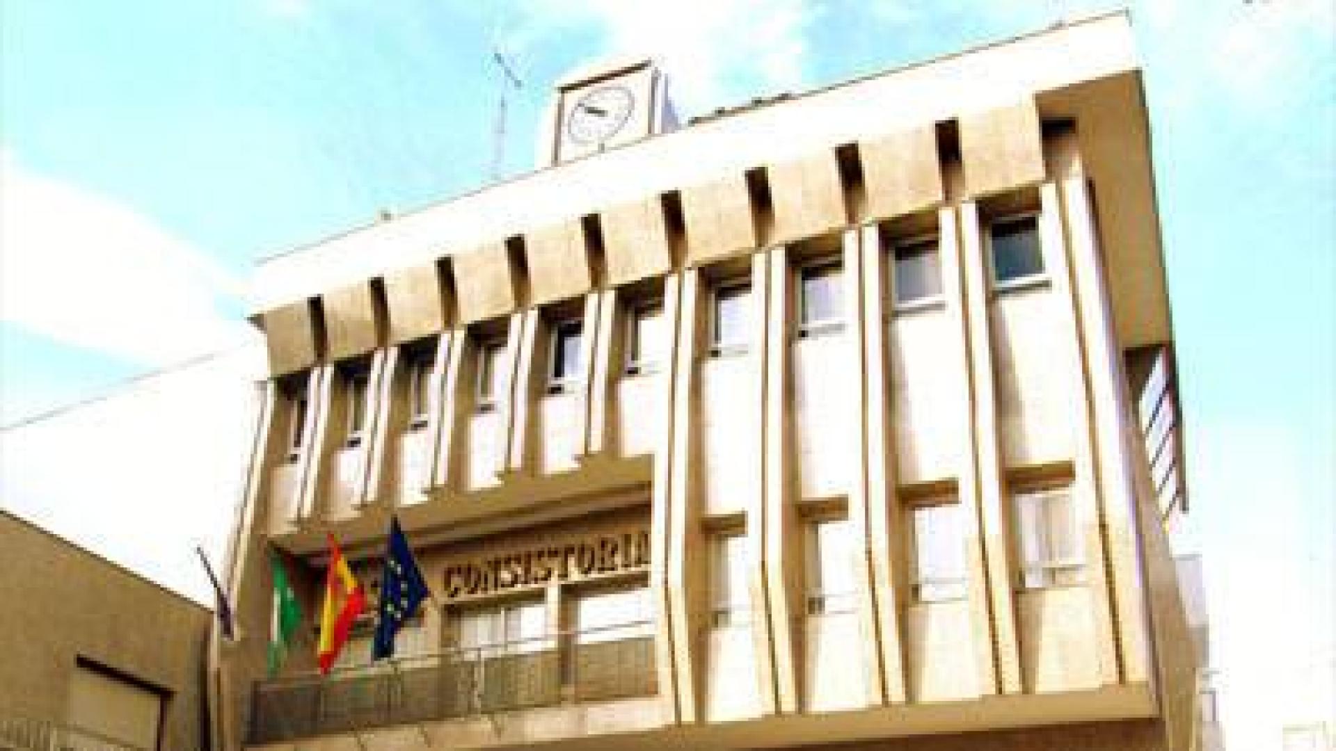 Fallece un ciclista atropellado por un vehículo en Roquetas de Mar (Almería)