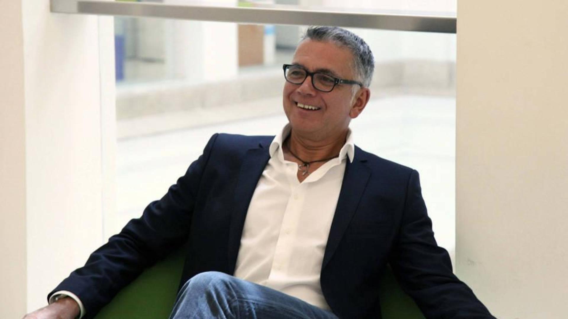 ​Juan Ramón Lucas participa en Pamplona en un acto del Foro Premios Solidarios