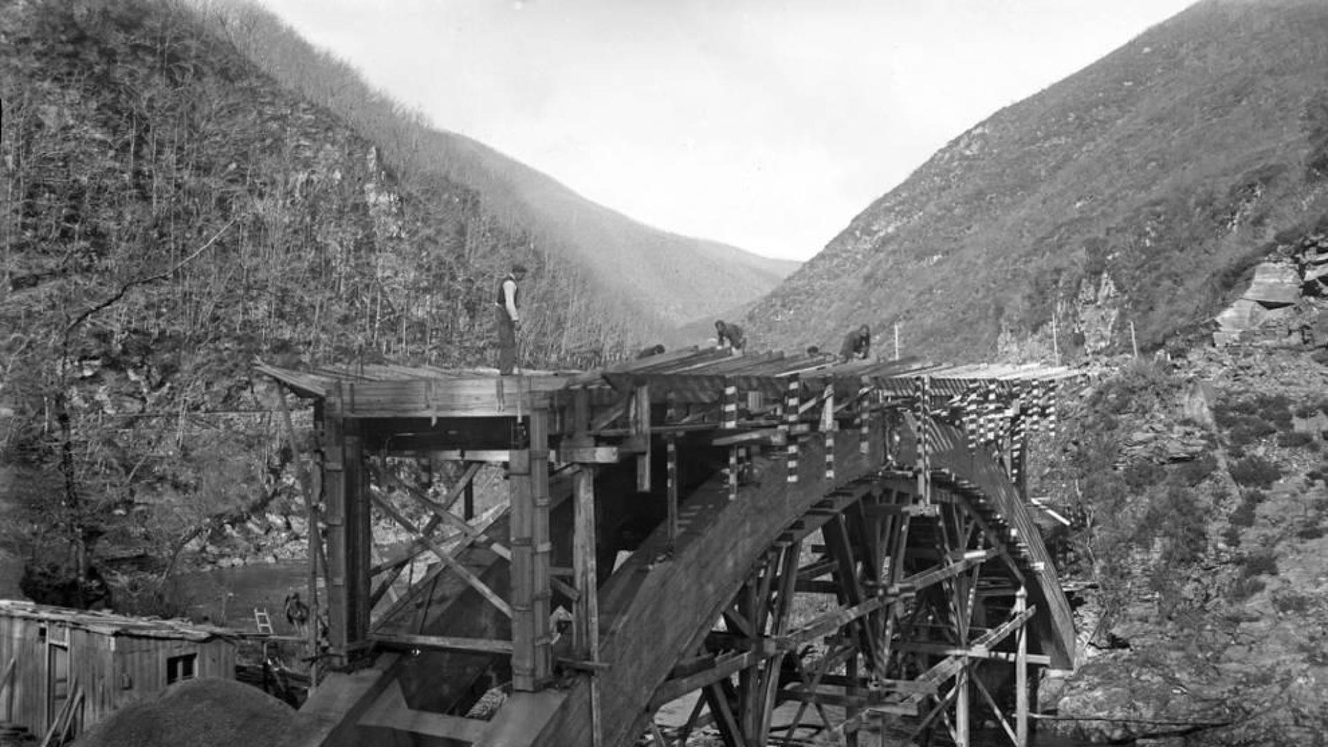 El Archivo exhibe un recorrido fotográfico por la Navarra del primer tercio del siglo XX