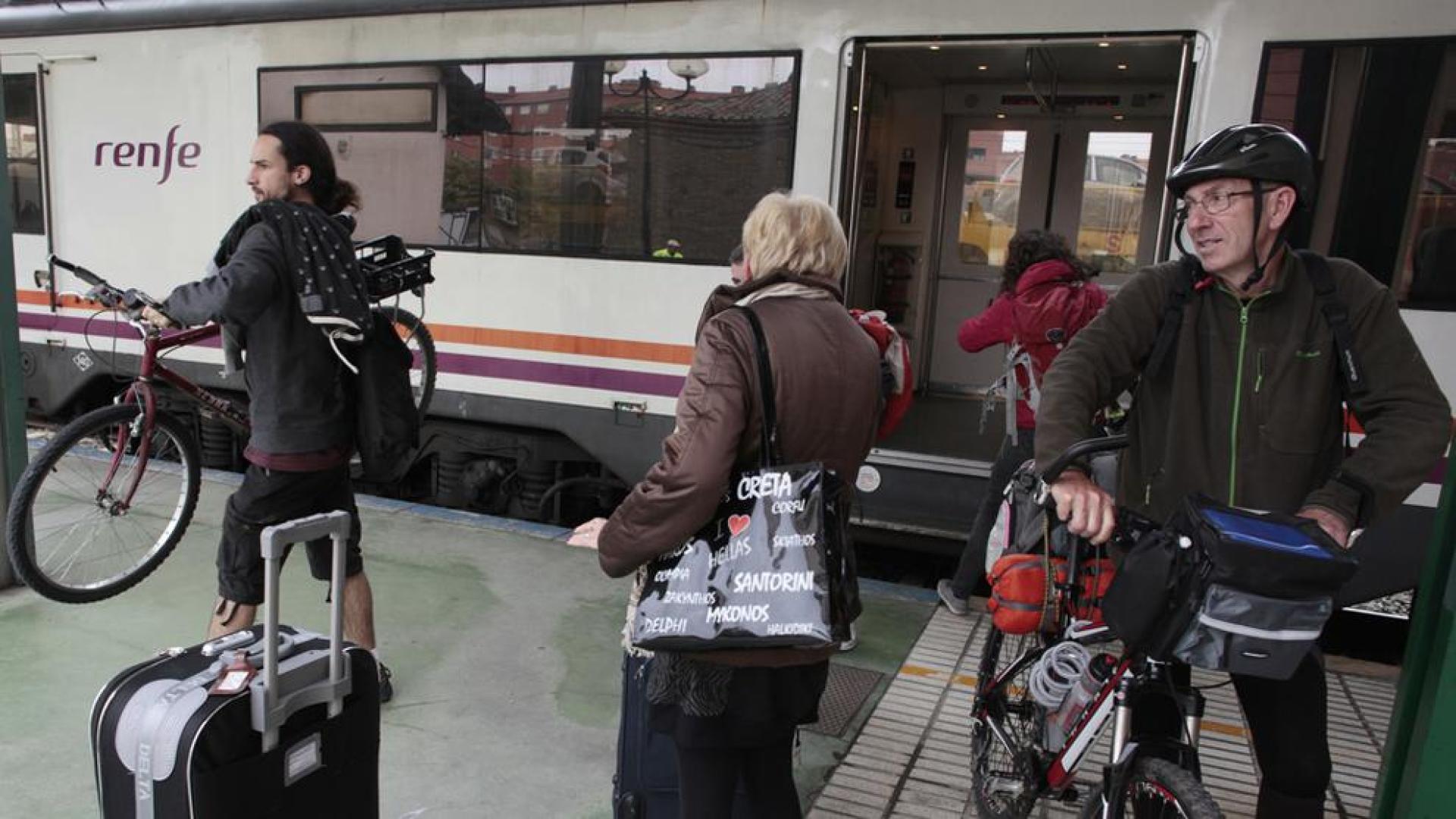 Renfe suprime cinco trenes de media distancia en Navarra por su escasa ocupaci&oacute;n