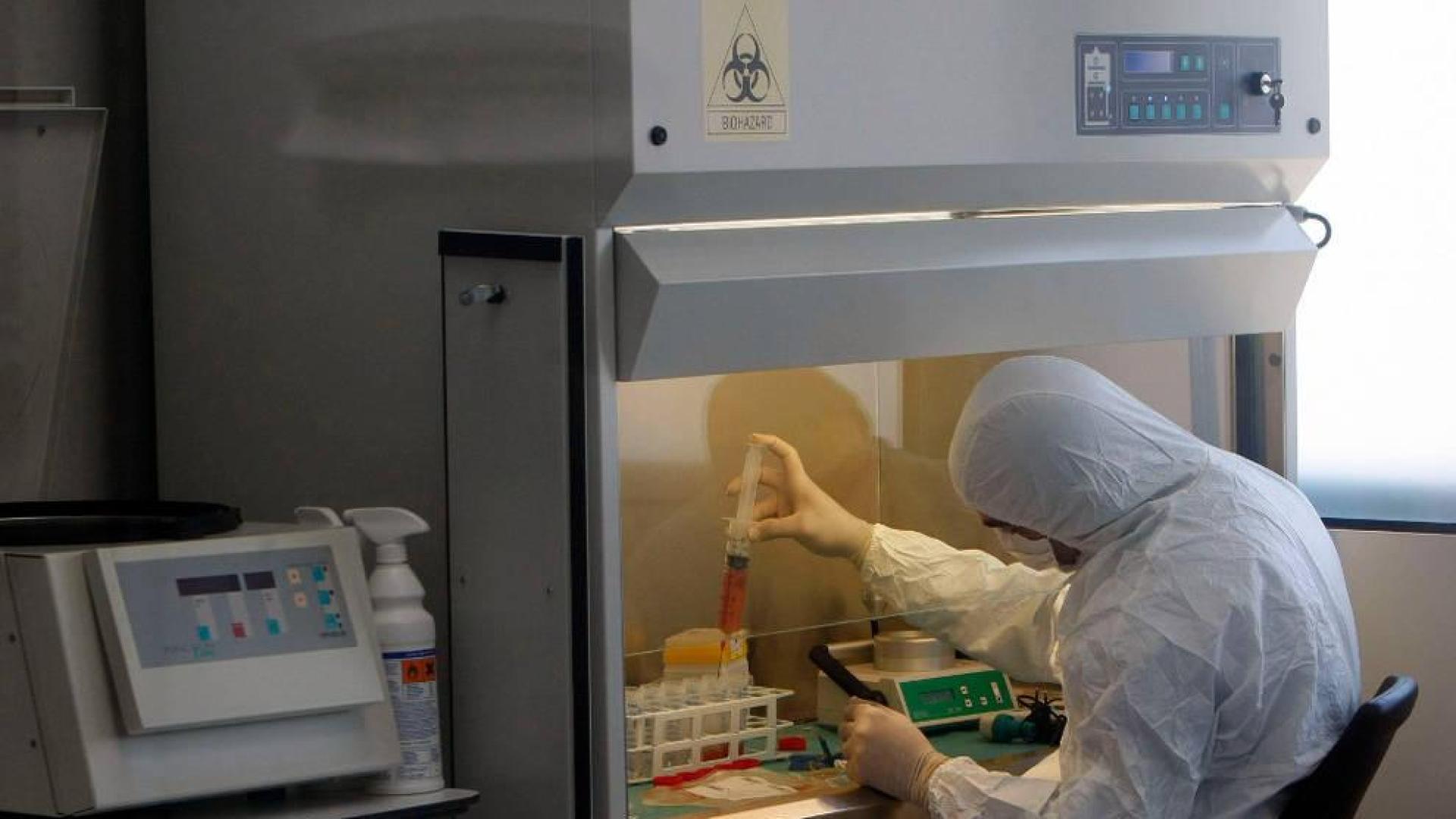 Los oncólogos denuncian los riesgos de las terapias milagro