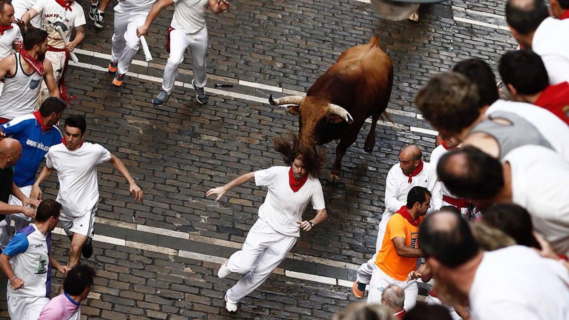 Vertiginoso y emocionante encierro de los Pedraza de Yeltes