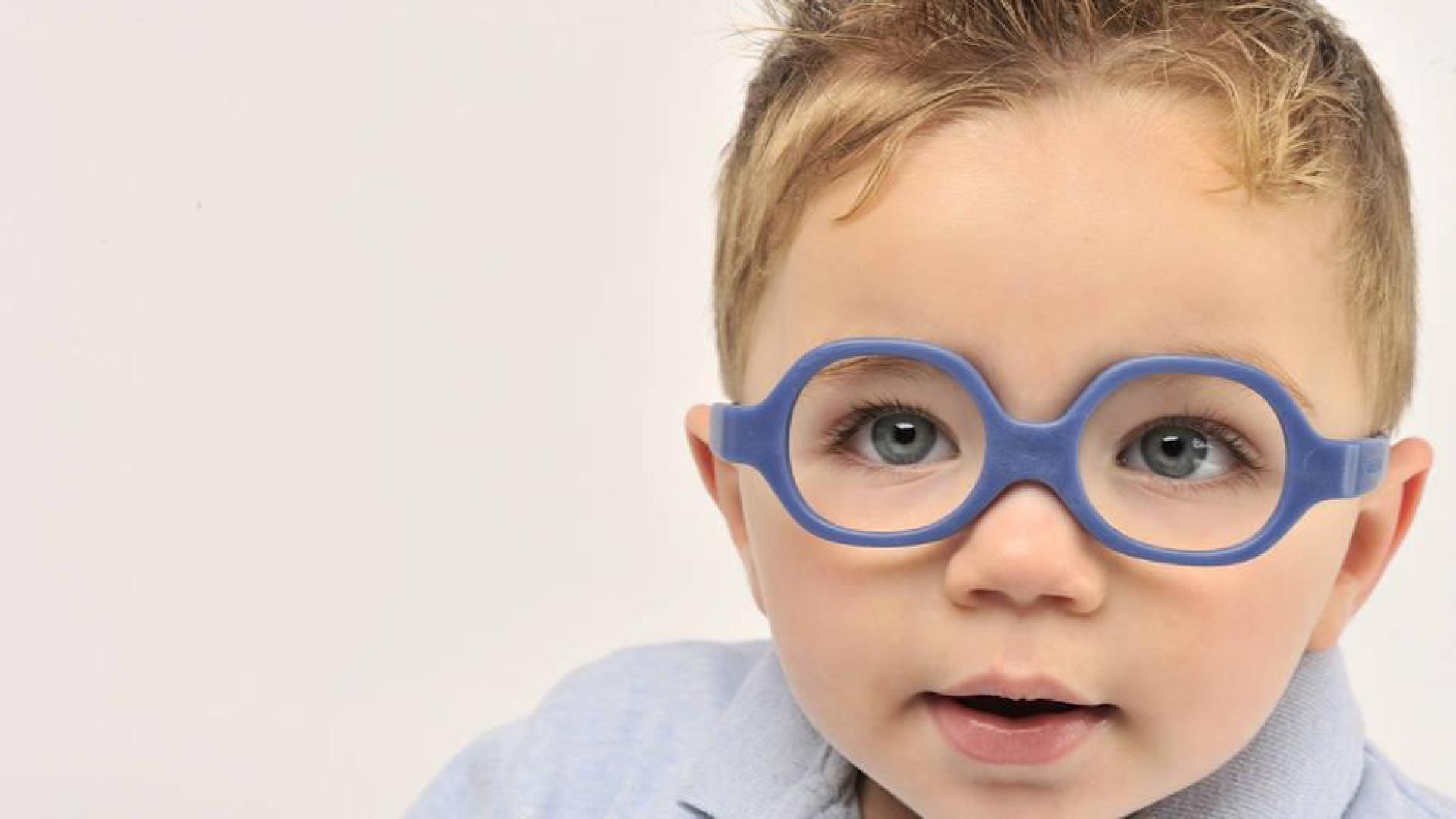 Abierto el plazo de solicitudes para recibir ayudas en la compra de gafas a menores