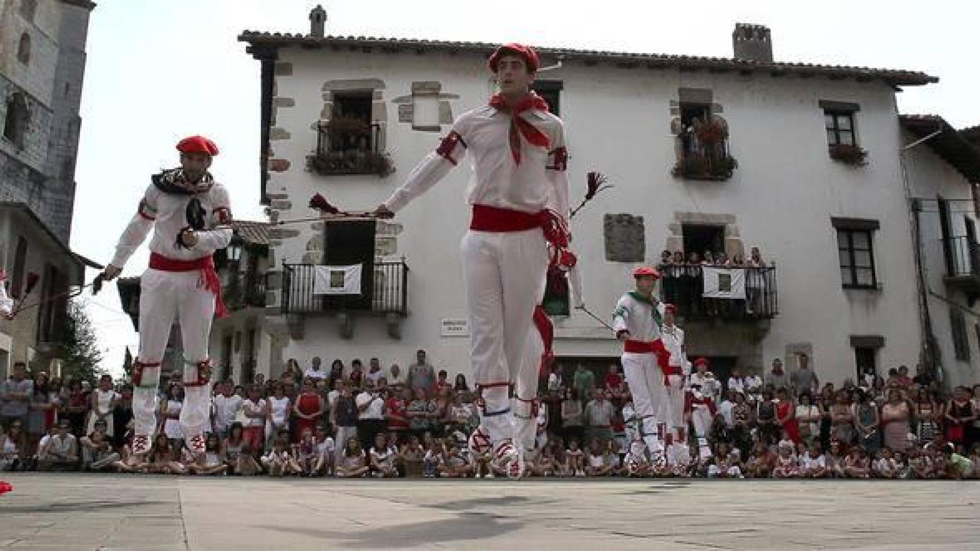 Bera celebra el día grande de sus fiestas en honor a San Esteban