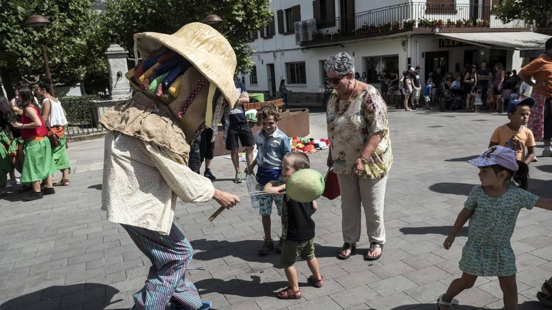 Imágenes de las fiestas de Lakuntza del 27 de agosto de 2016.