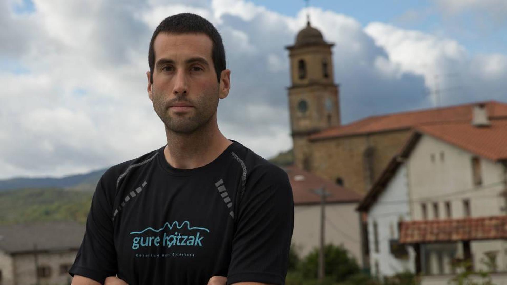 En busca de su primer 'ochomil'