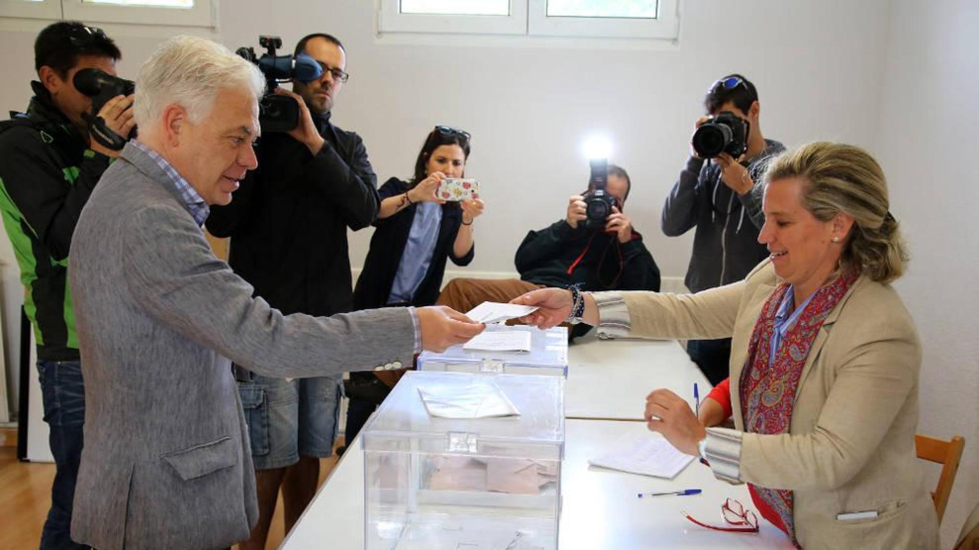 Jesús Mari Fernández pide a los partidos que "primen más lo que nos une"