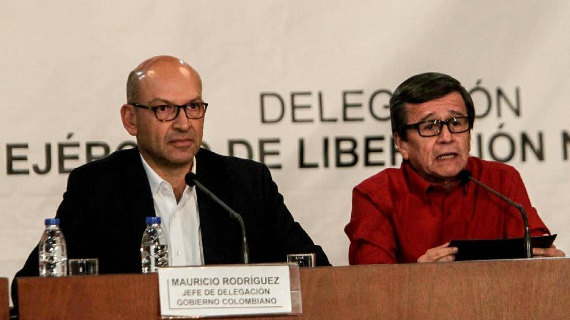 El Gobierno colombiano y la guerrilla del ELN retoman el diálogo de paz