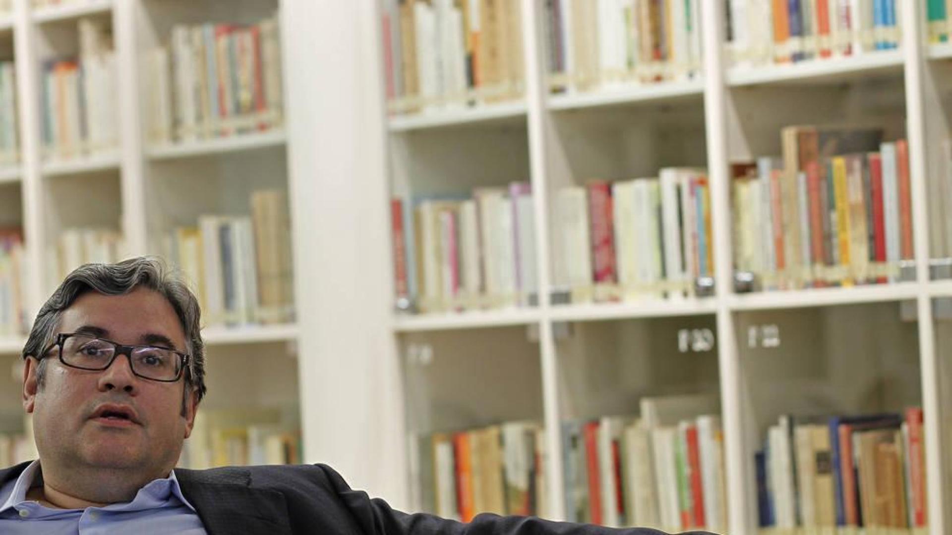 Juan Manuel de Prada presentará "Mirlo blanco, cisne negro" el 25 de octubre