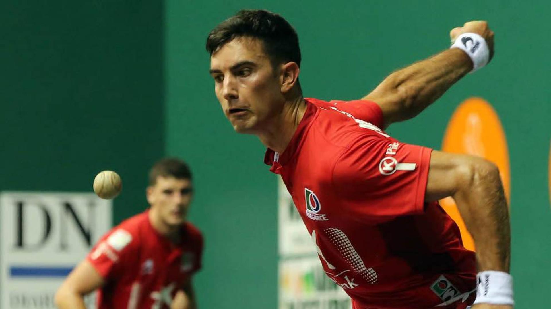 Urruti será delantero en el Parejas
