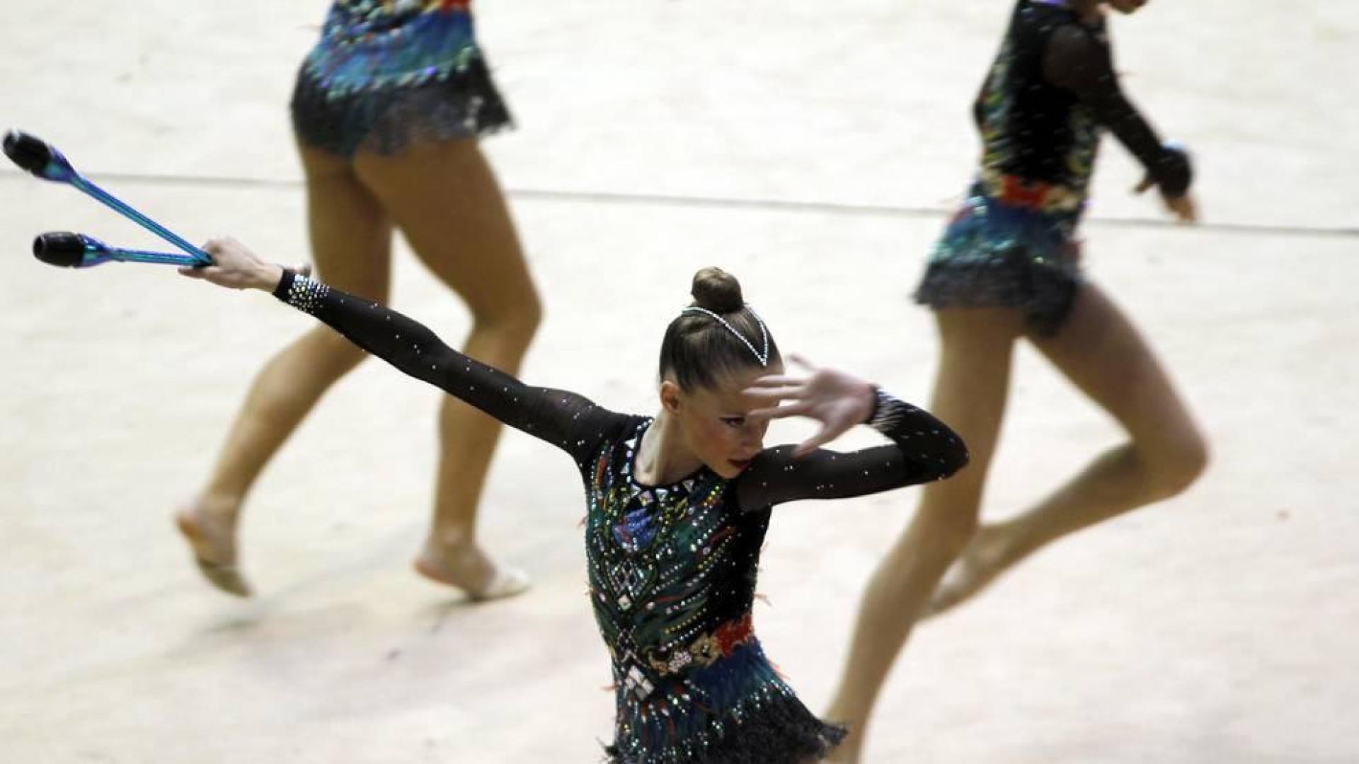 La cantera de la gimnasia rítmica navarra está más que asegurada a la vista de la cantidad de clubes y deportistas con los que cuenta esta modalidad en la provincia.