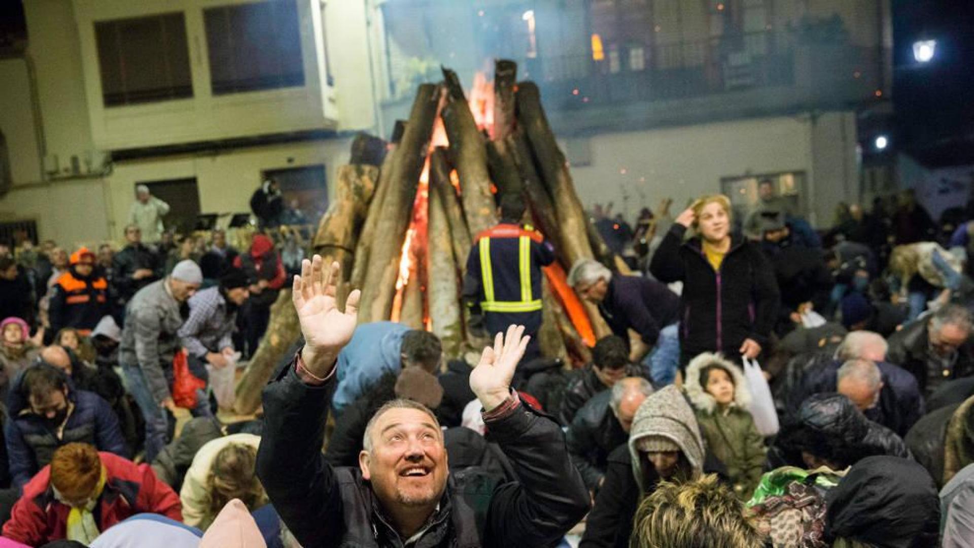 La noche de Fustiñana, a ritmo de nueces