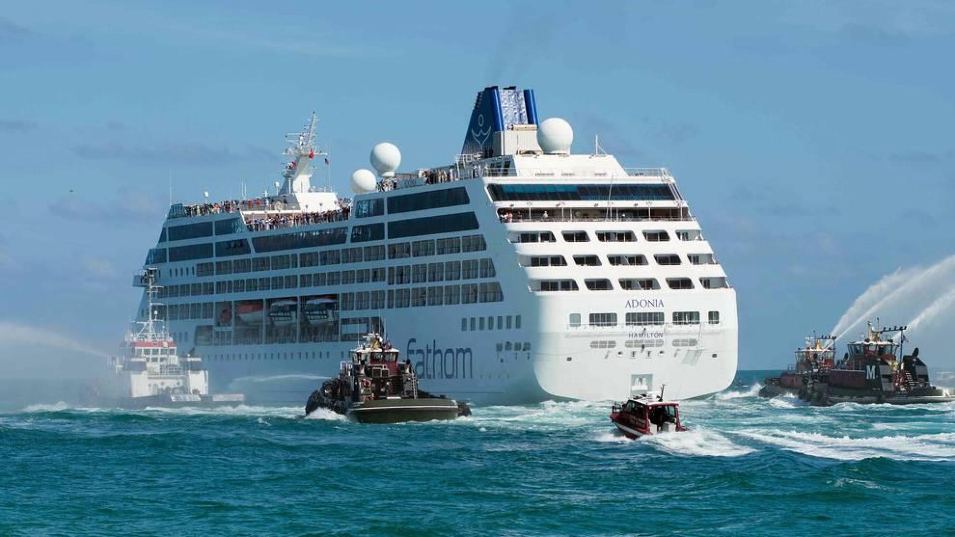 Llega a Cuba primer crucero de EEUU en más de 50 años