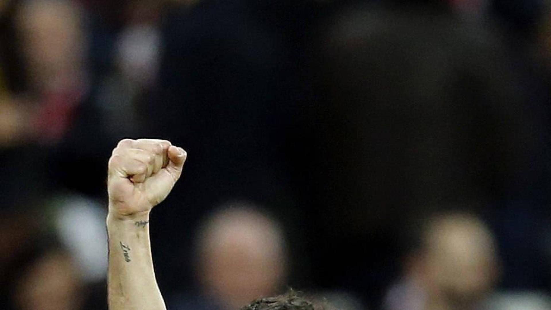 Raúl García celebra un gol reciente con el Athletic.