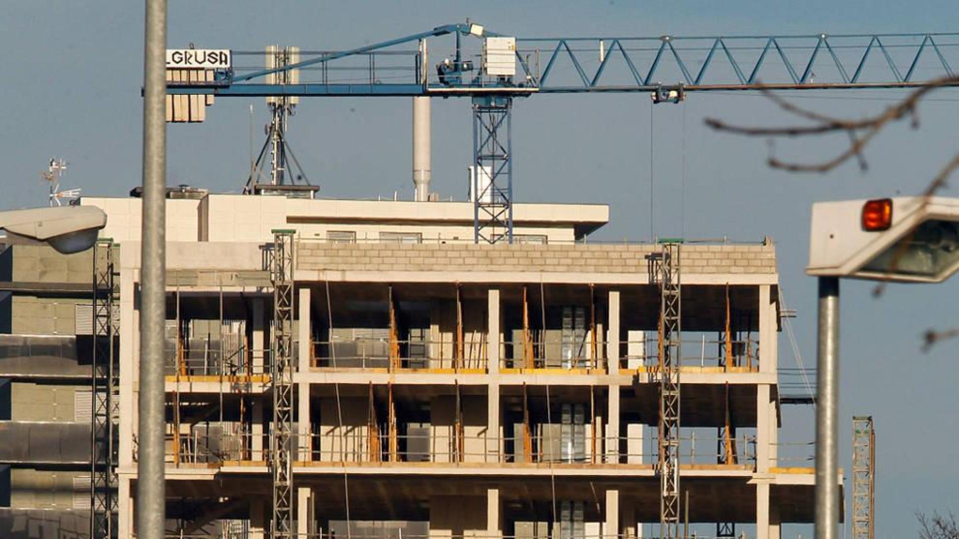 El sector de la construcción basa en las viviendas libres su tímida recuperació
