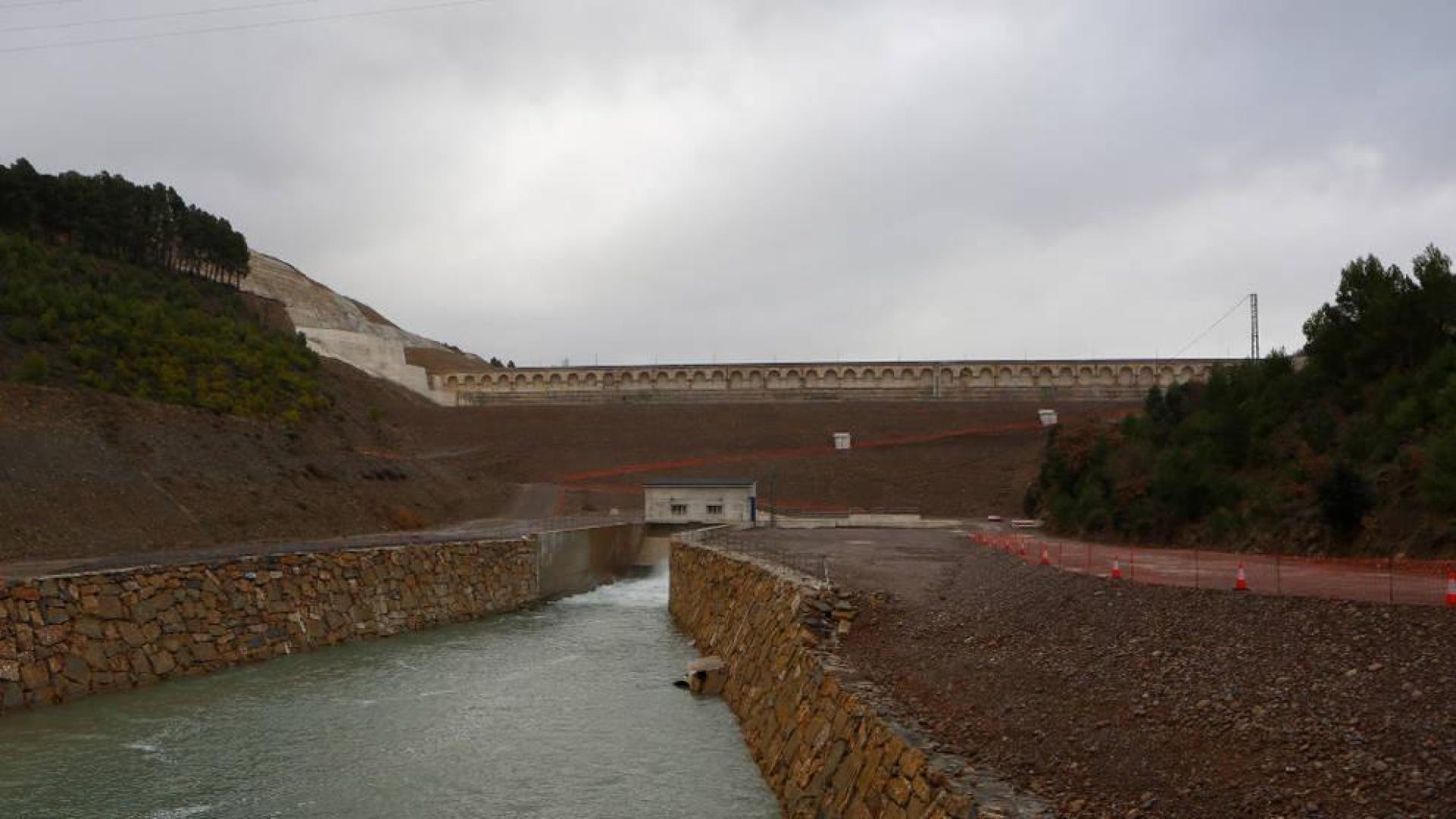 La ladera de Yesa se mueve en más puntos y la CHE no ve cambios en la estabilidad