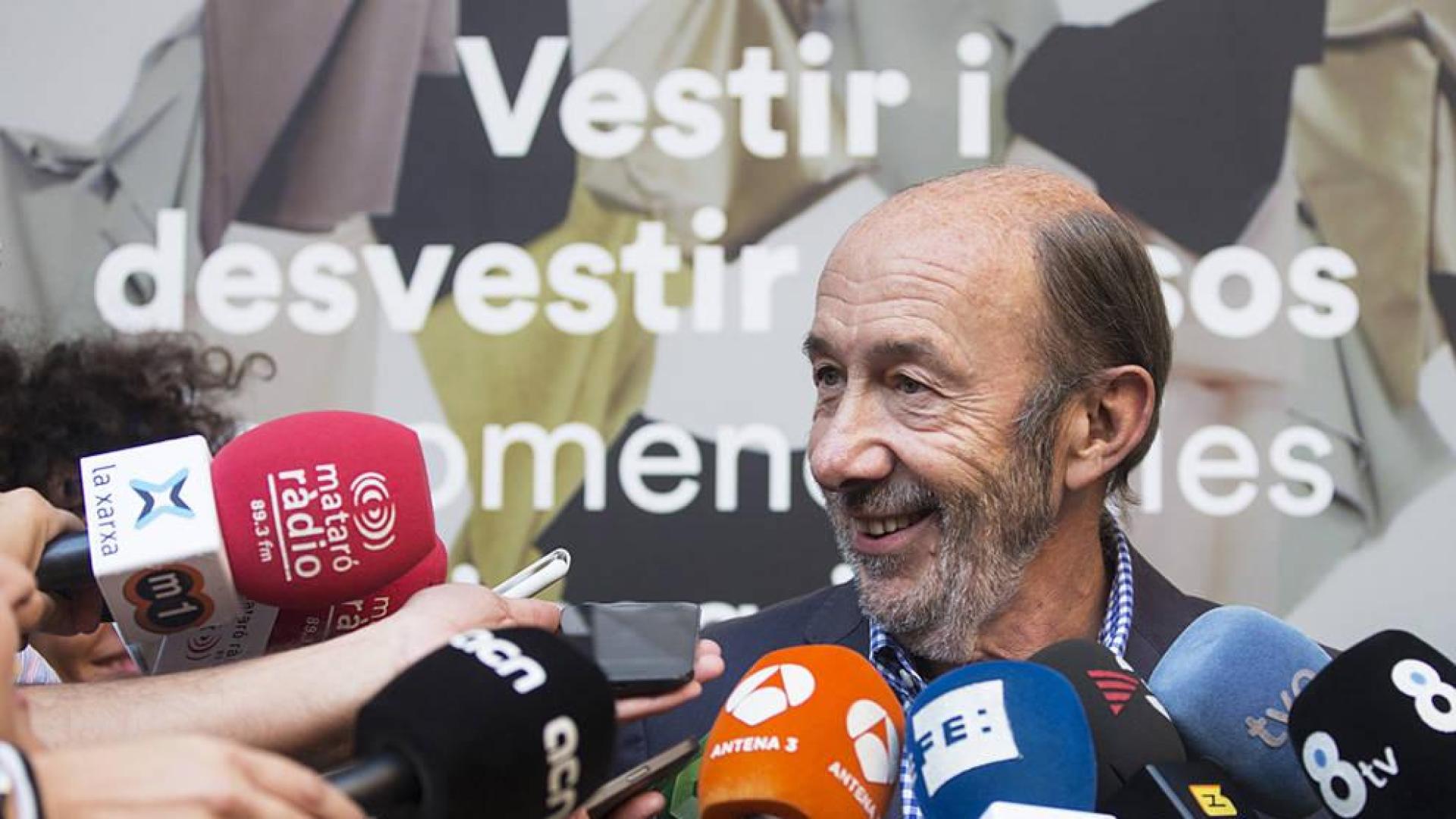 Rubalcaba "Primero hay que dar un gobierno a España y después hablar del PSOE"