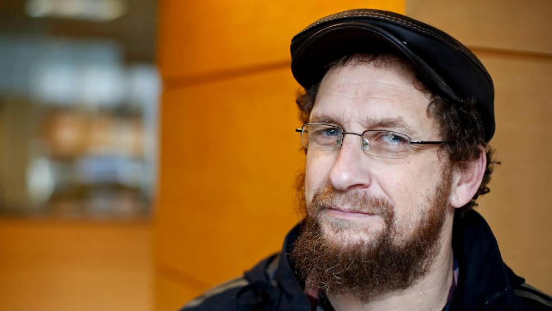 "Me atrae el submundo de la basura, del hombre del saco, de recoger lo que nadie quiere"