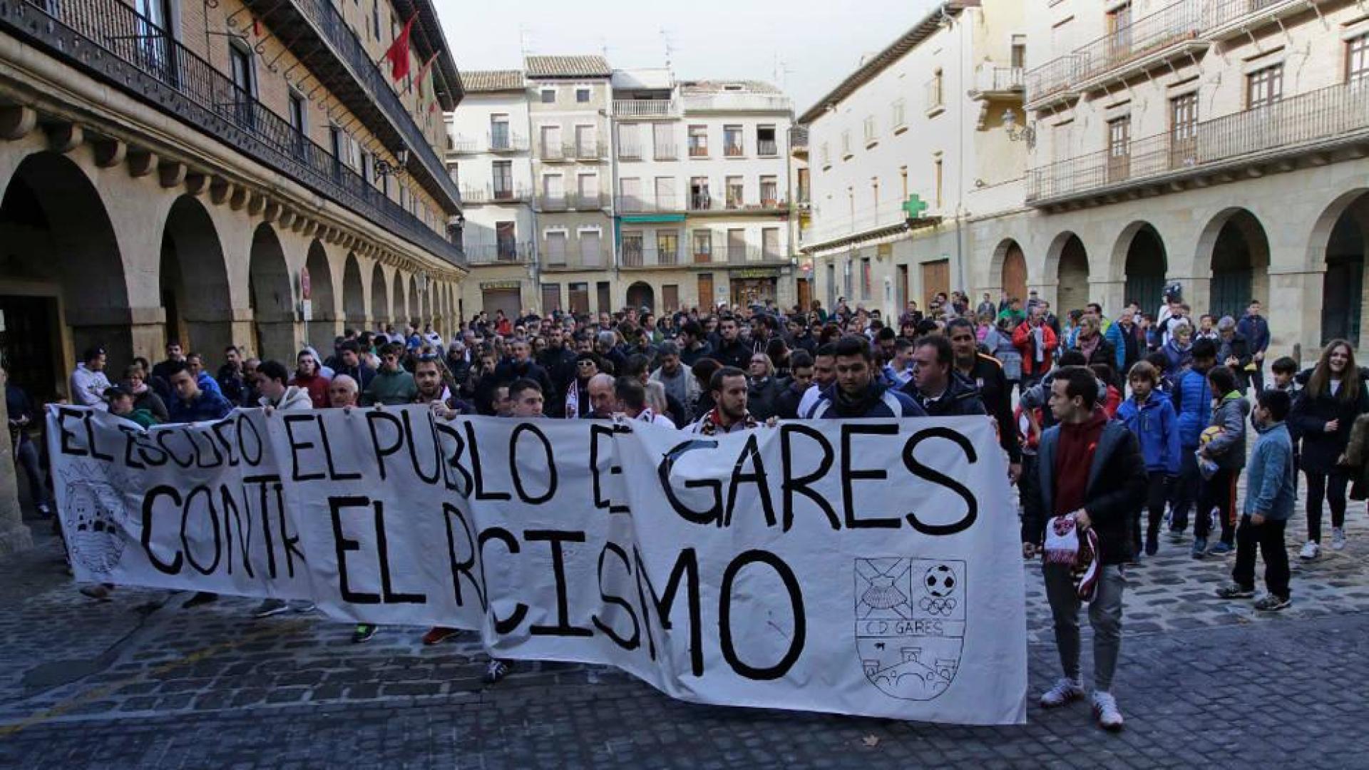 El Gares responde al racismo