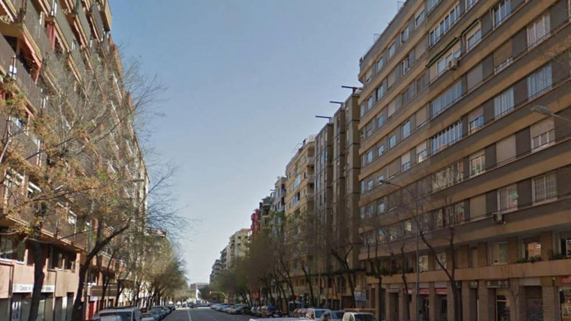 Barcelona estudia acciones legales contra discoteca que pide a mujeres ir "sin bragas"