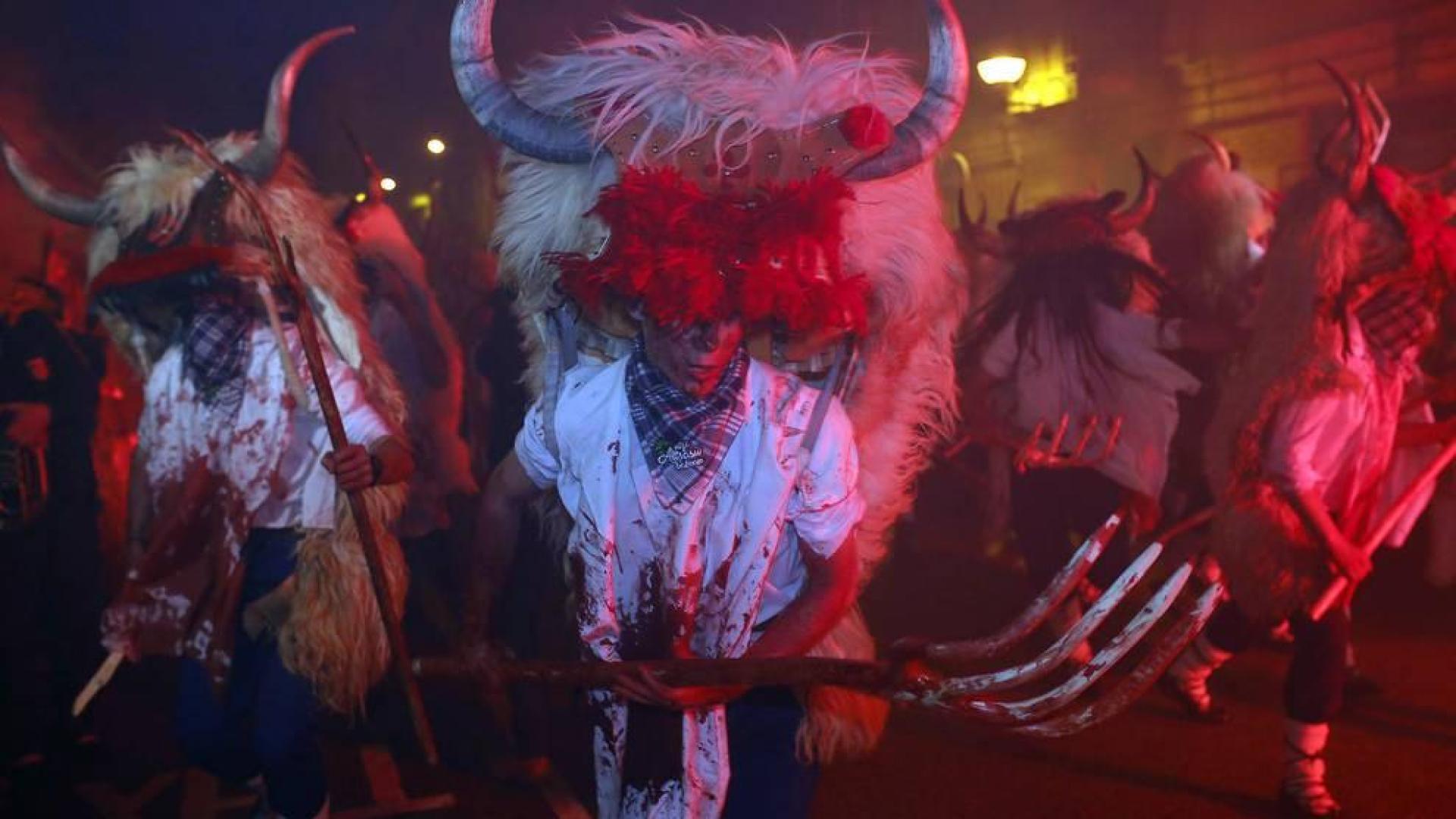 El carnaval rural de Alsasua celebra la noche del Momotxorro