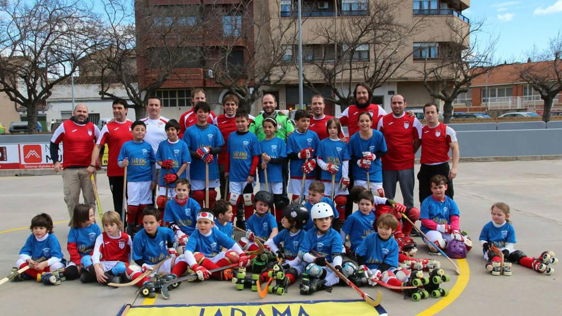 El hockey va 'sobre ruedas' en Tudela