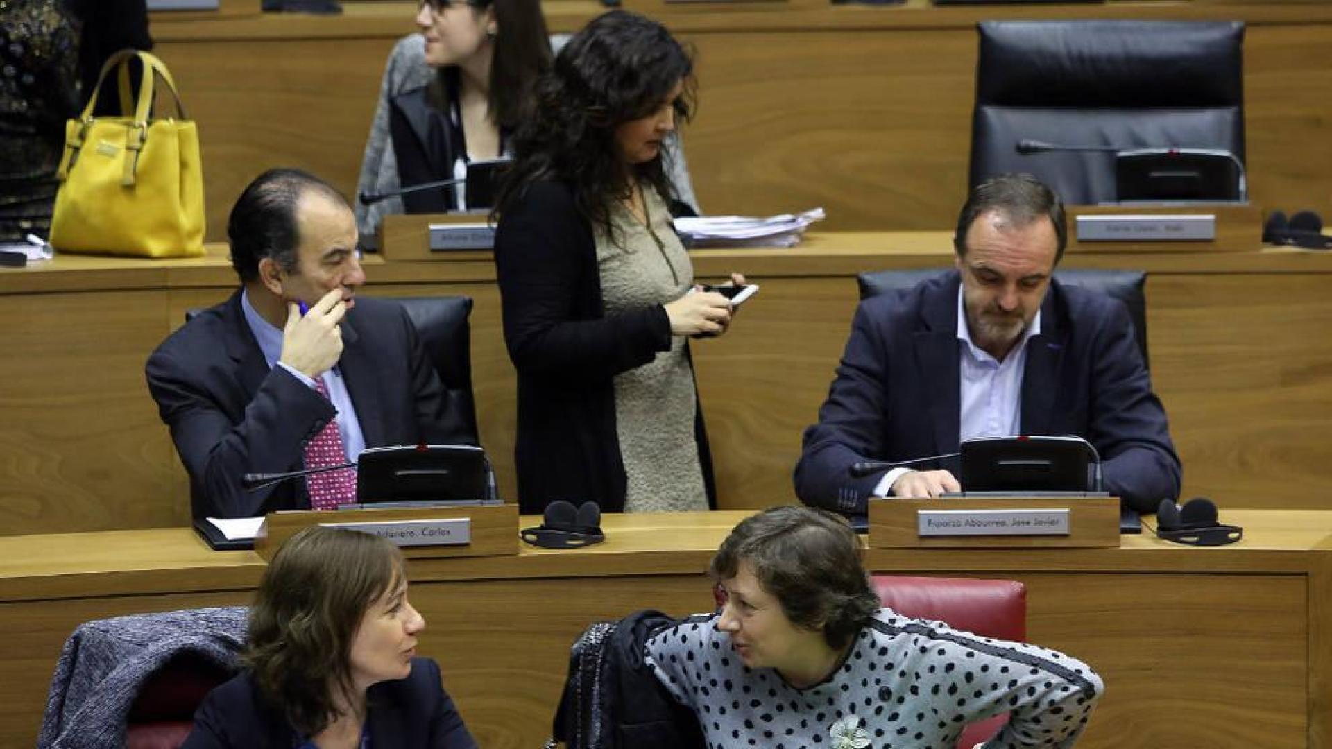 UPN pide a Ayerdi que impulse el TAV como hace el PNV en Euskadi