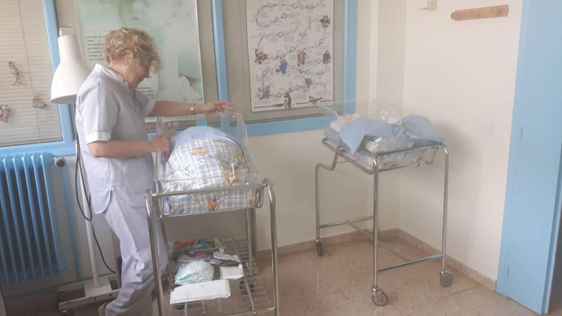 El número de nacimientos tiende al repunte en el hospital de Estella