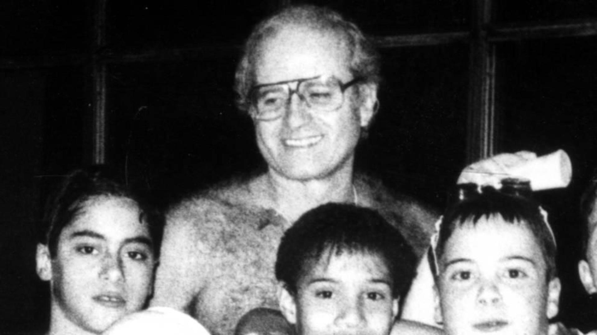 Homenaje al entrenador de natación Juantxo González