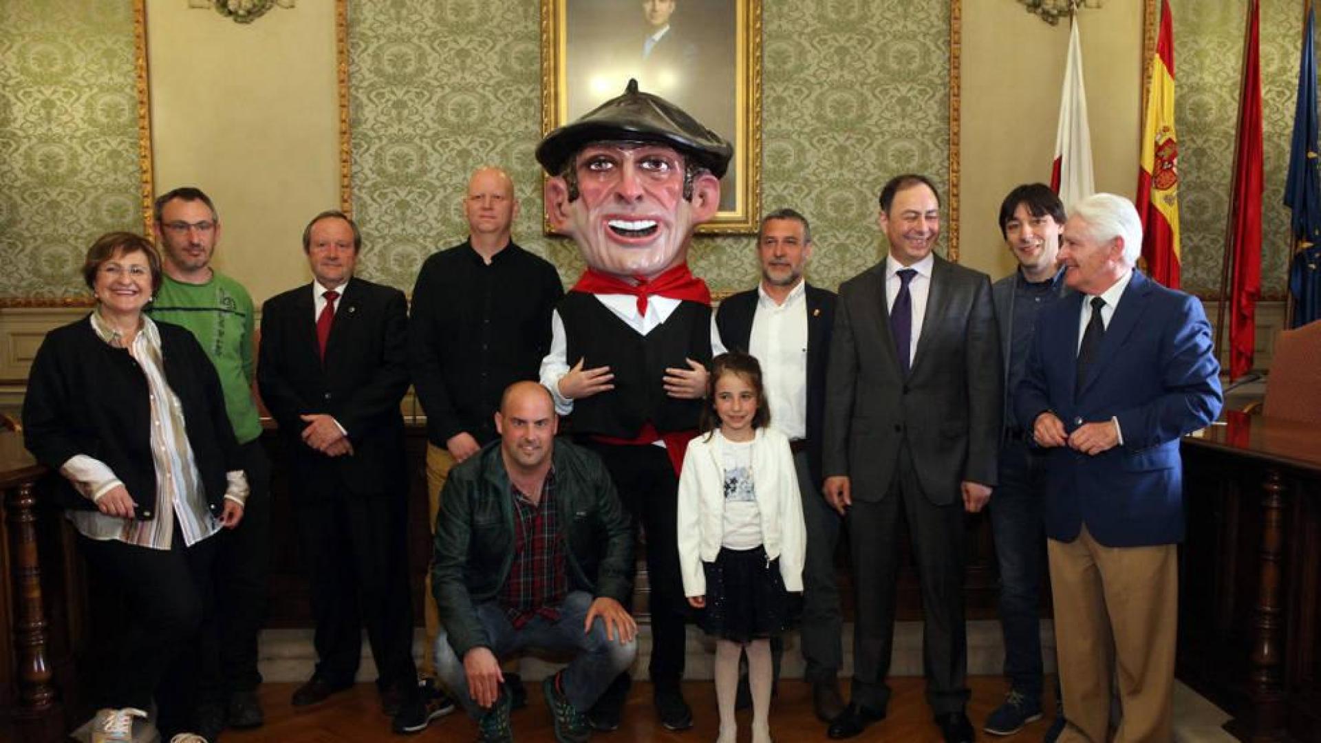 El Cabezudo Tudelano, para la comparsa de Sanduzelai