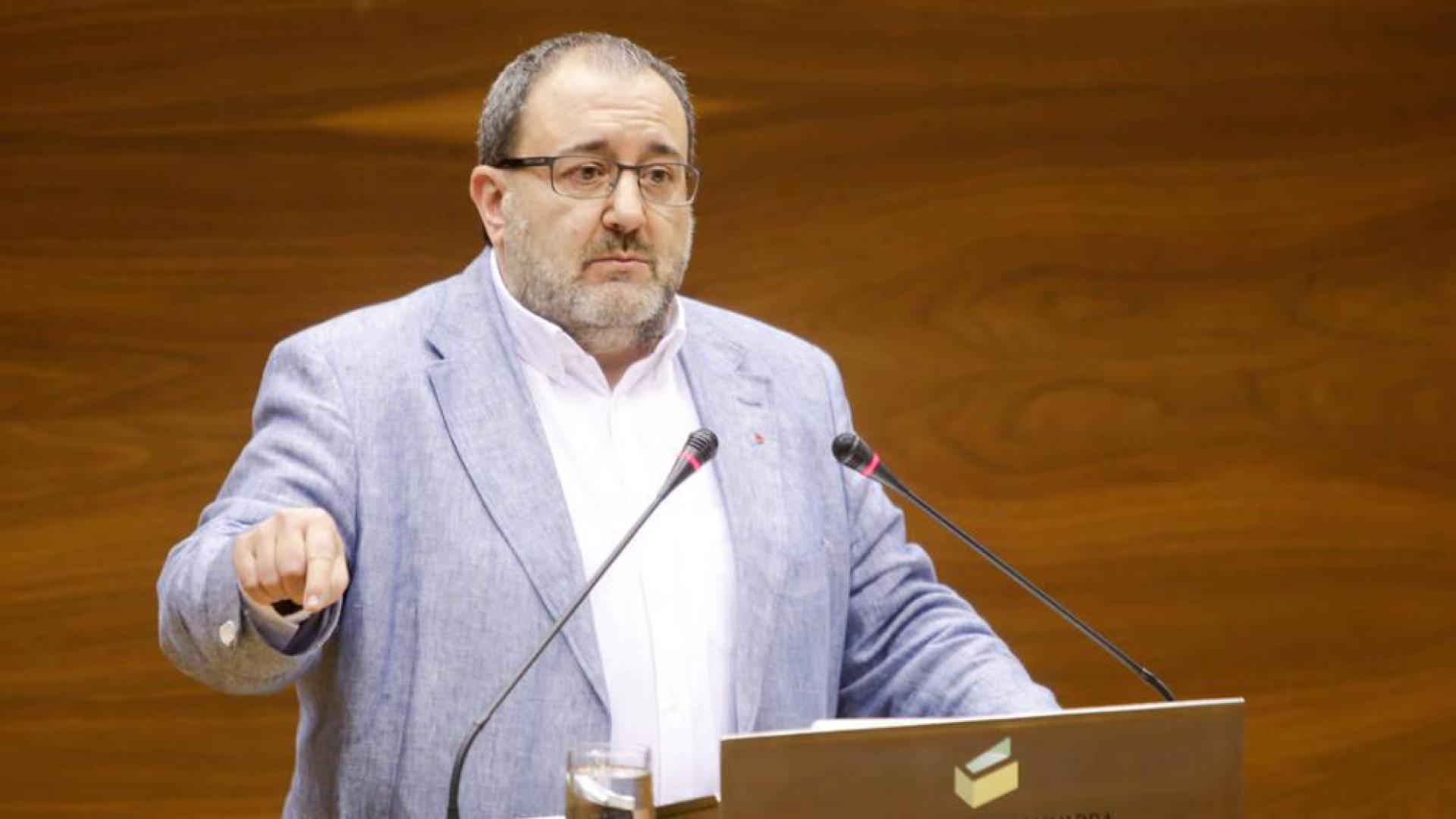 Nuin hace una valoración "global positiva" de quince meses de Gobierno