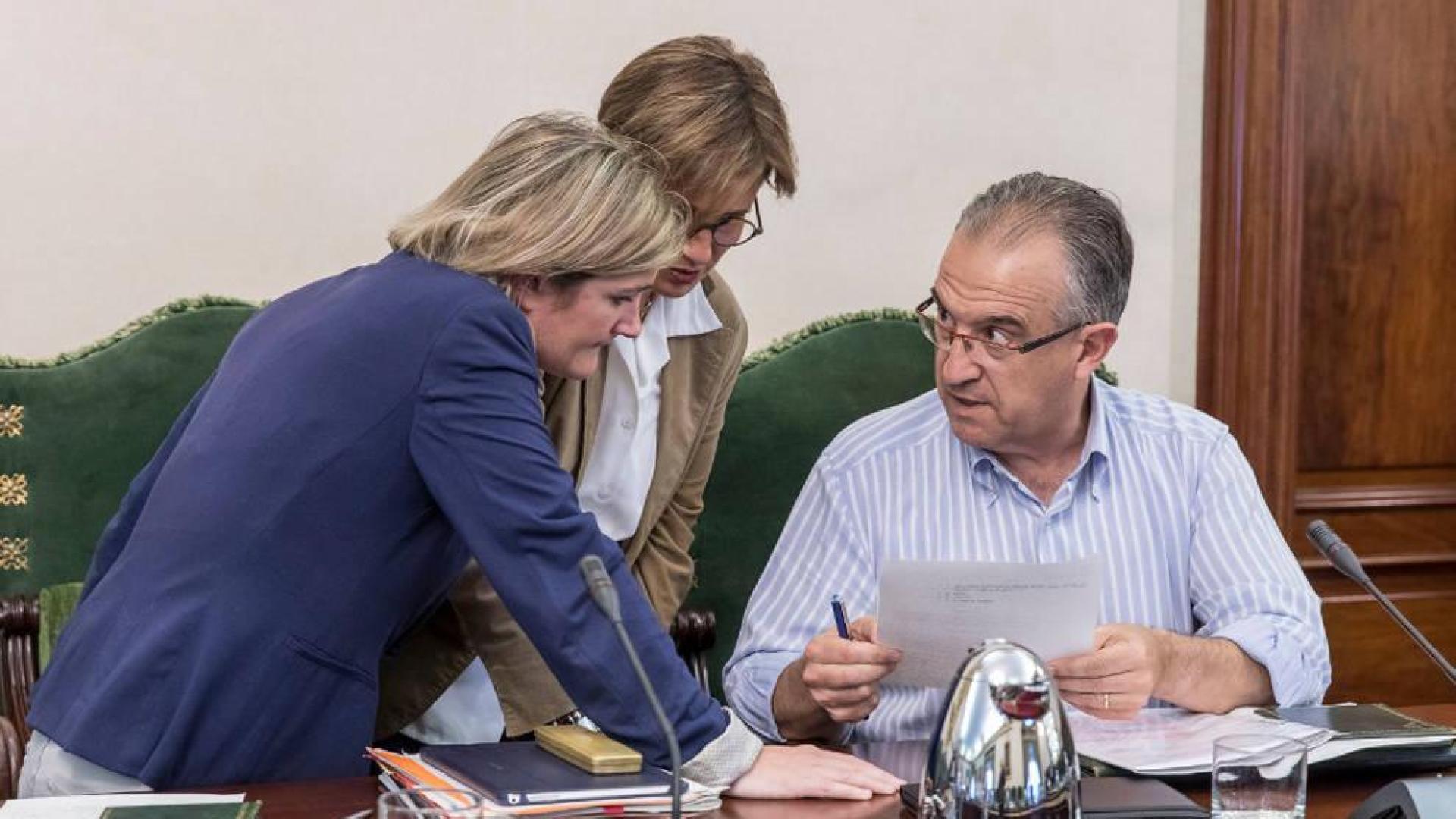 Pamplona aprueba tasas y precios para 2017 con la abstención de UPN
