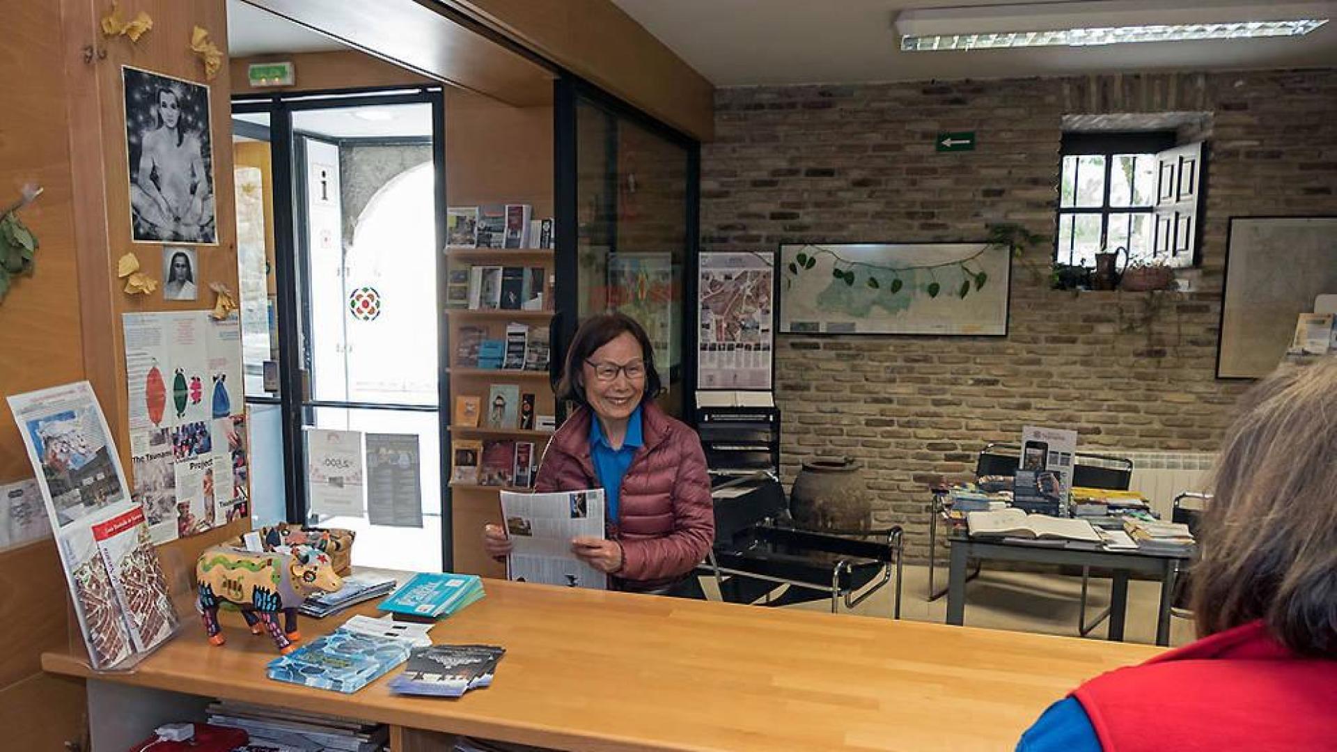 La salida de la oficina de turismo permitirá dotar de ascensor al Gustavo de Maeztu