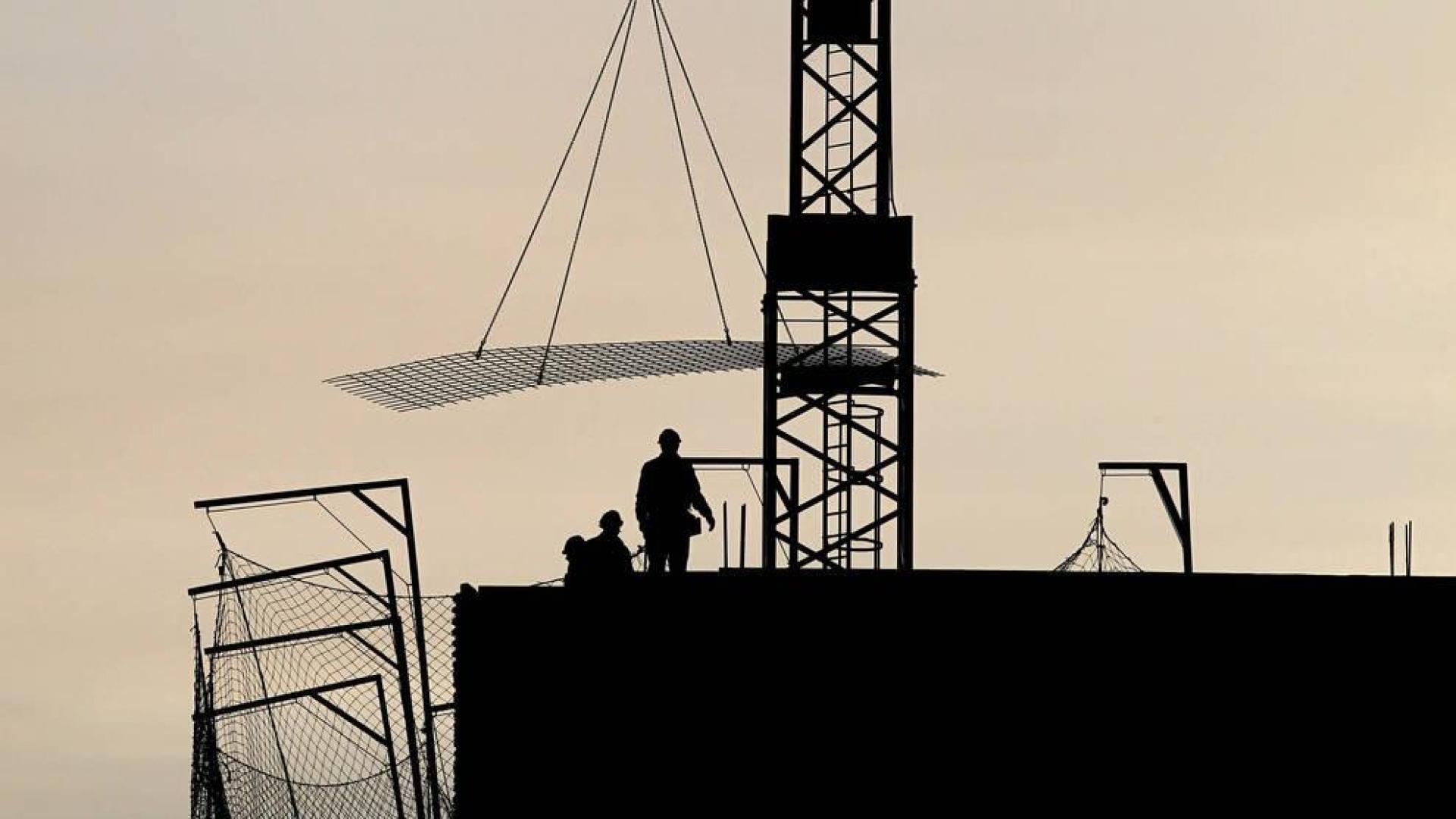 Sindicatos alertan del aumento de explotación laboral en obra pública