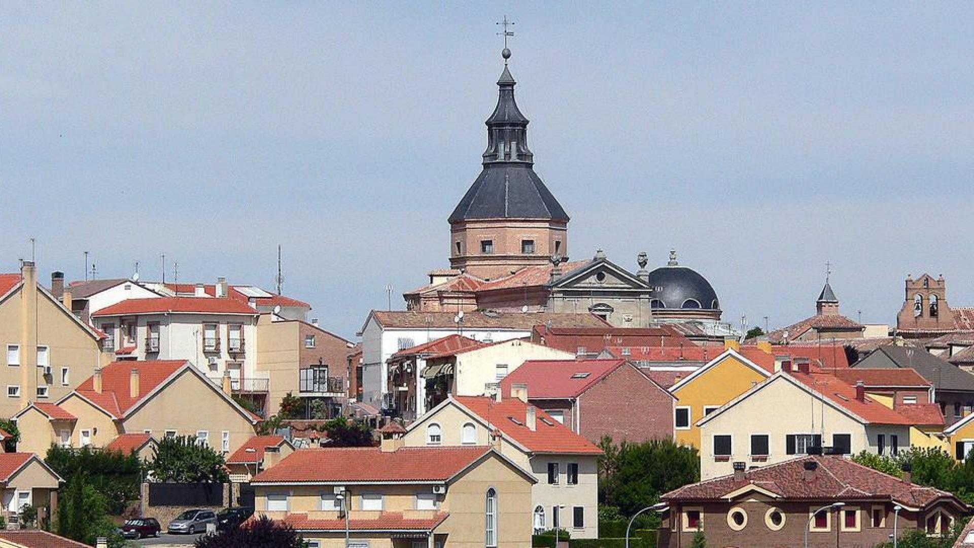 Muere un trabajador de 45 años tras caer desde una altura de 10 metros en Madrid