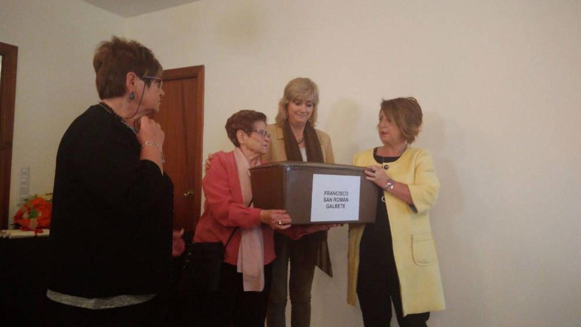 Urdiain entrega los restos de Francisco San Román Galbete, asesinado en 1936