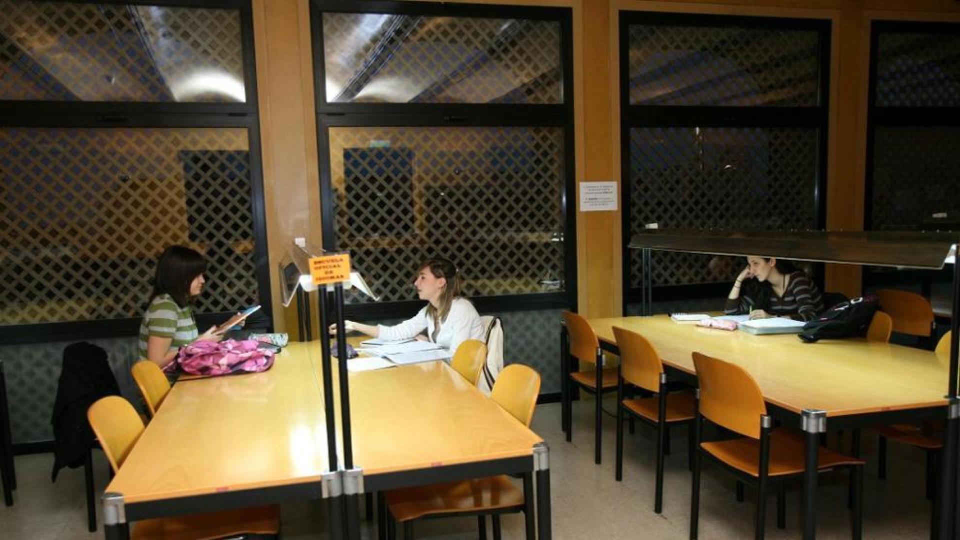 La biblioteca de la UNED de Tudela ampl&iacute;a su horario
