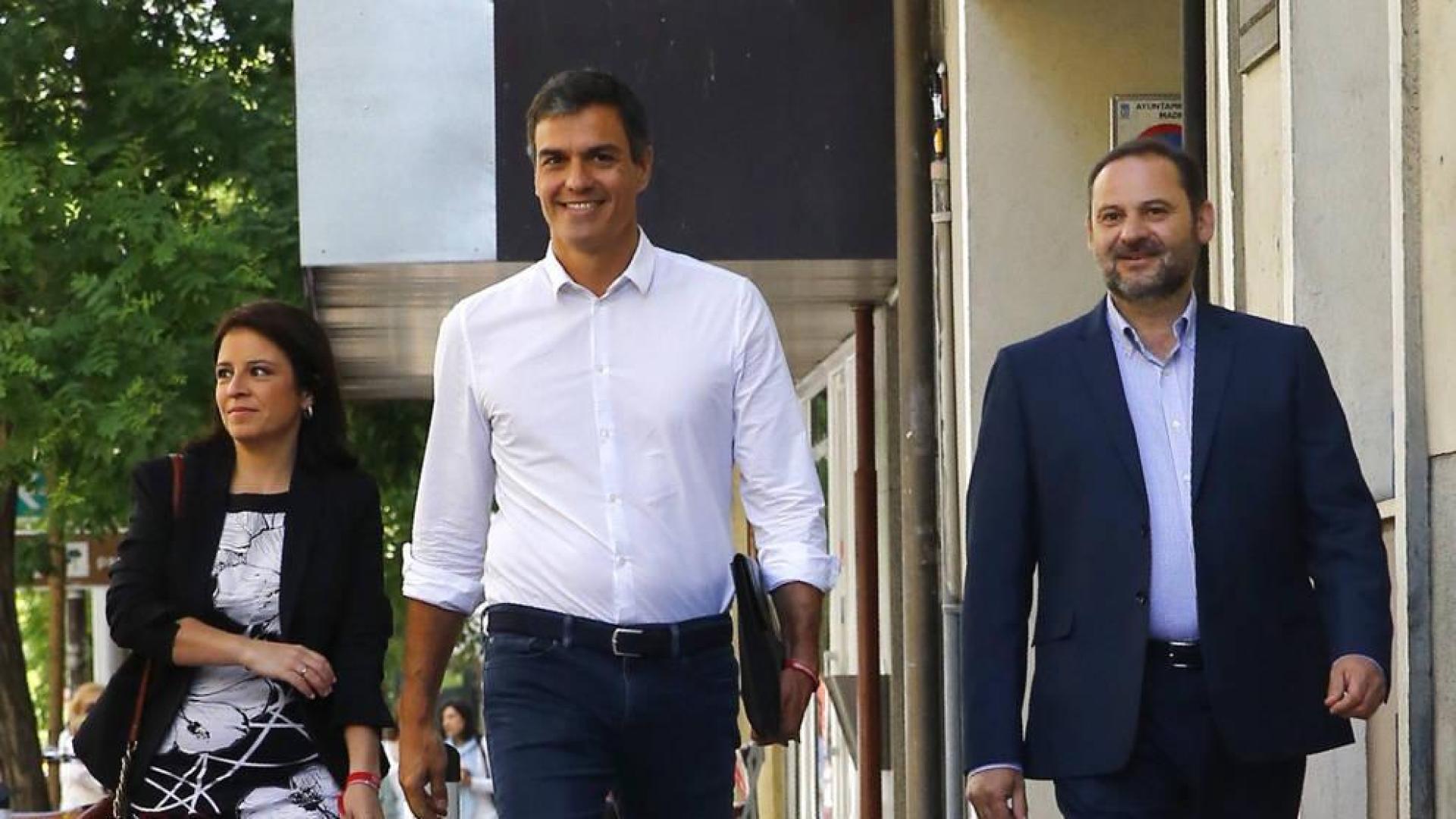 El diputado Ábalos ejercerá como portavoz provisional del PSOE en el Congreso