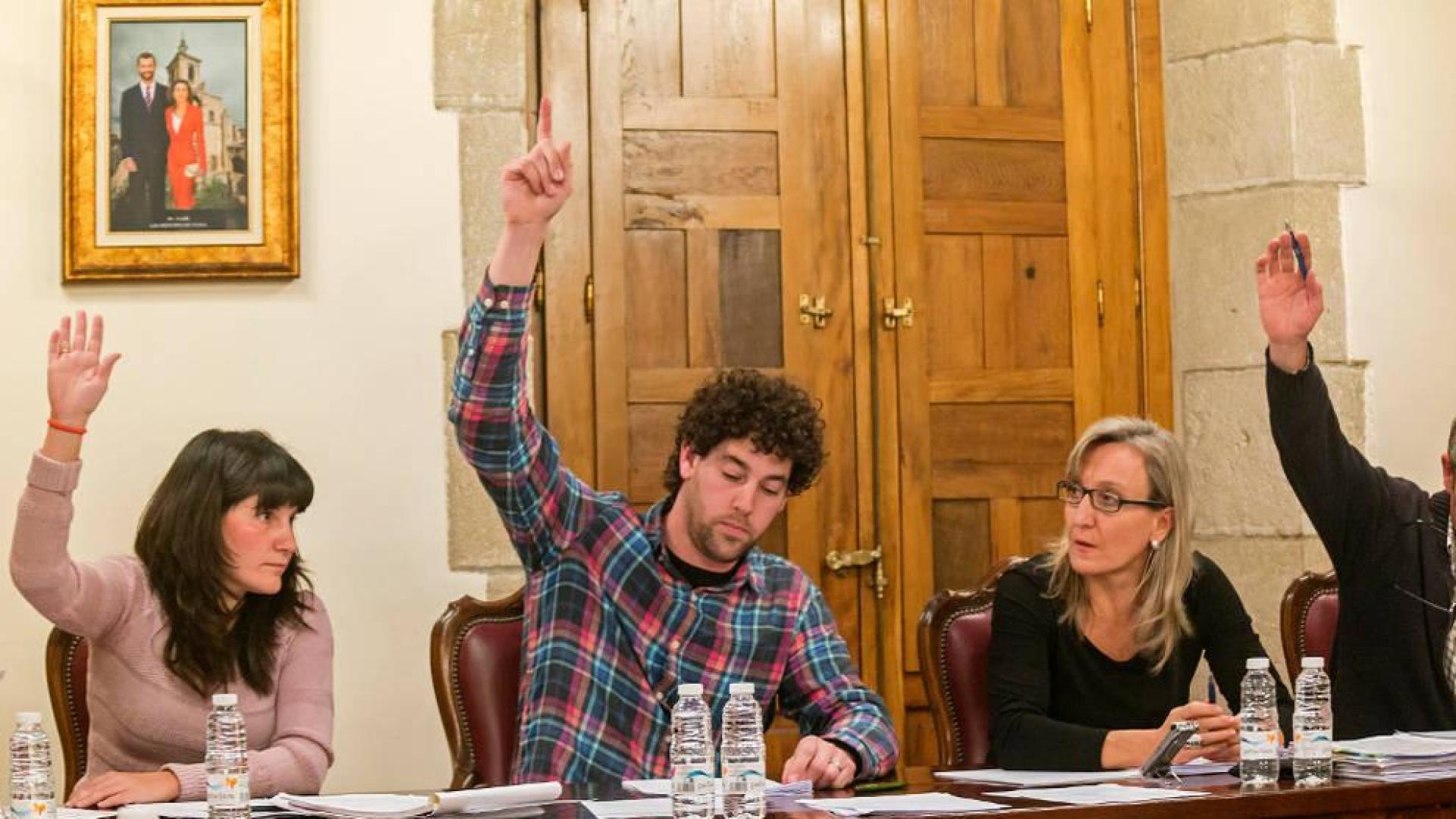 La oposición bloquea más del 90% de las enmiendas al presupuesto de UPN de Viana