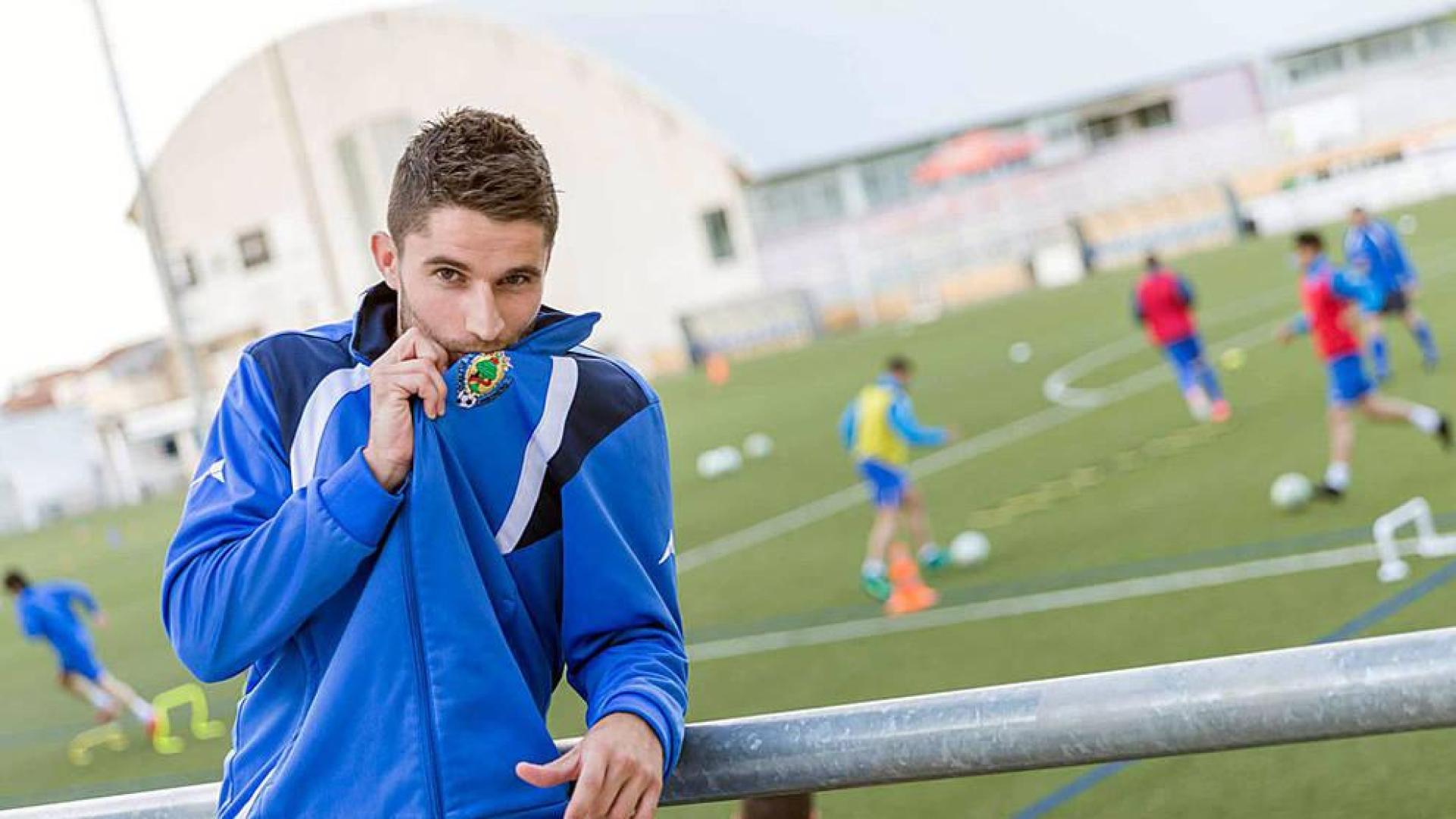 Héctor Cambra, del dique seco a la fase de ascenso con el Cirbonero