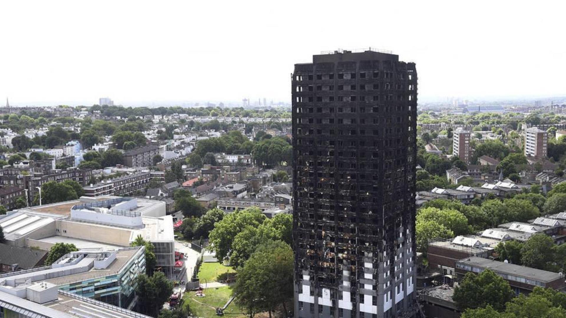 Un refugiado sirio, primera víctima identificada del incendio de Londres