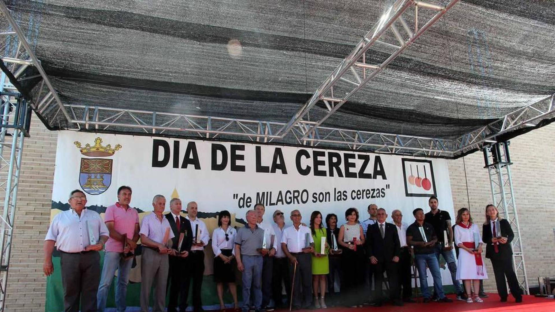 Imágenes de la XVIII Fiesta de la Cereza de Milagro.