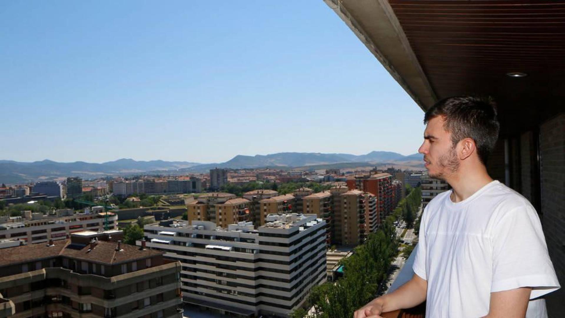Los bomberos trabajan medidas excepcionales para bloques de 10 o más alturas