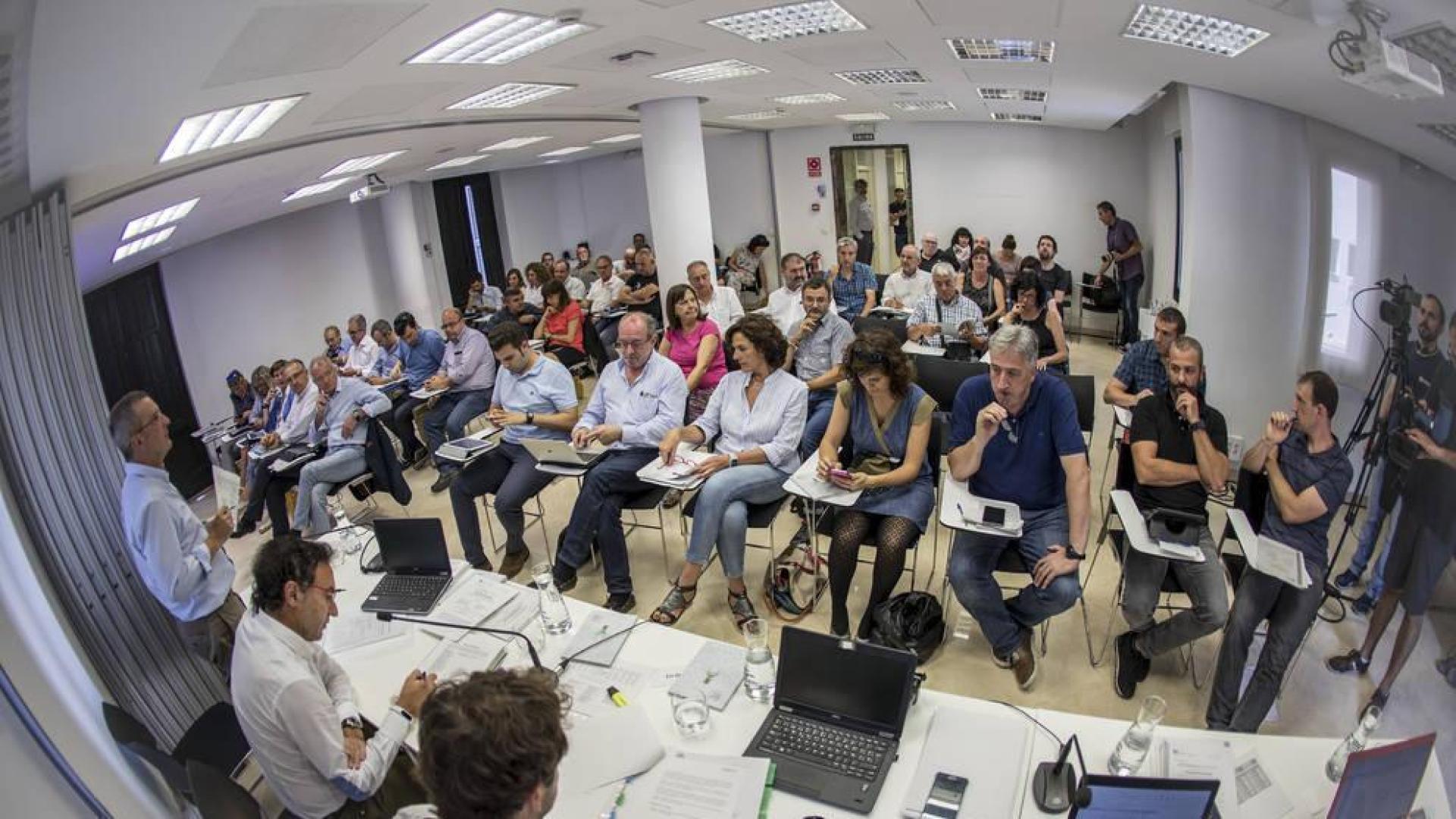 La Mancomunidad adelanta un mes la captación de agua de Itoiz