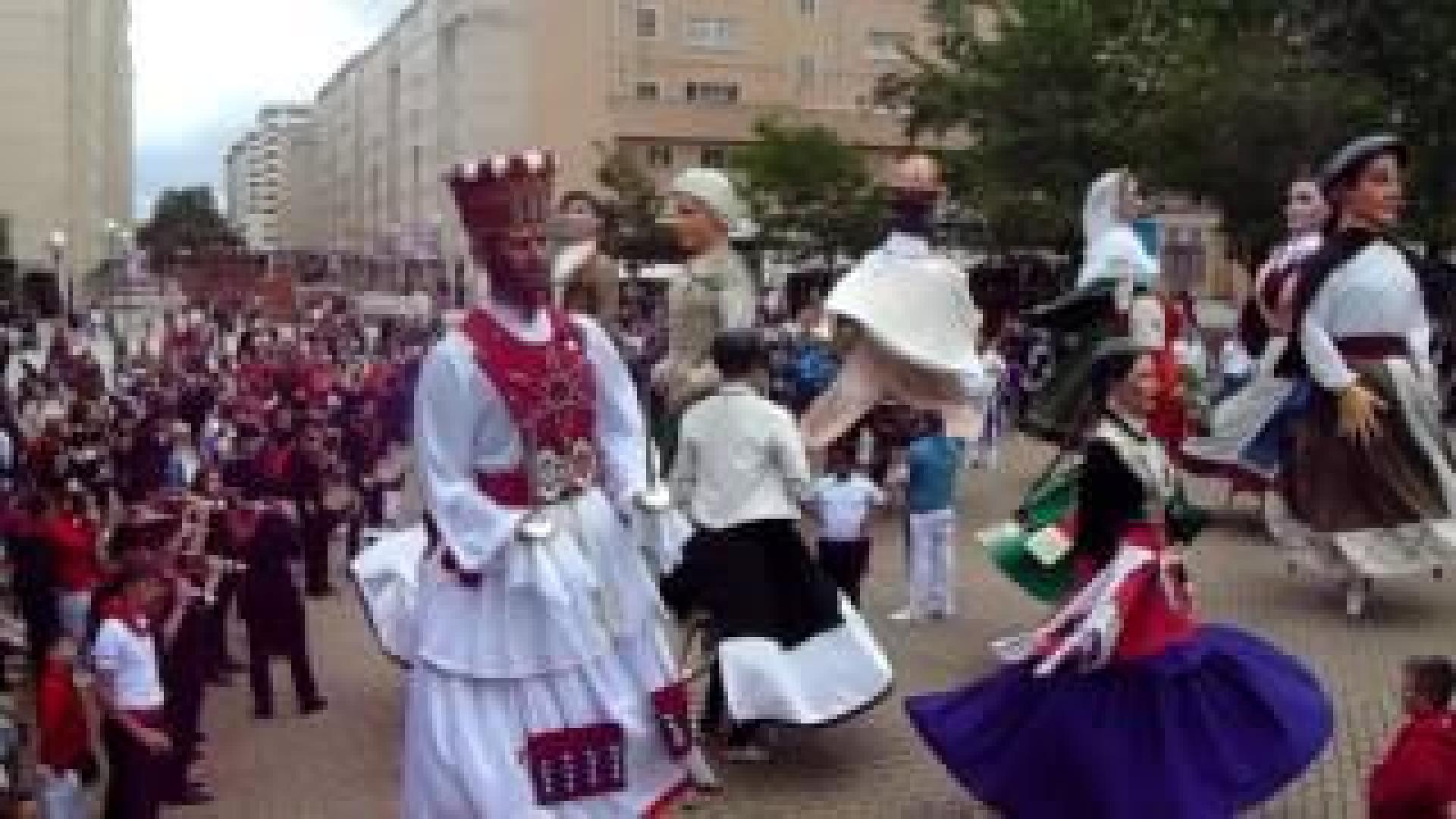 Concentración de Comparsas en Barañáin